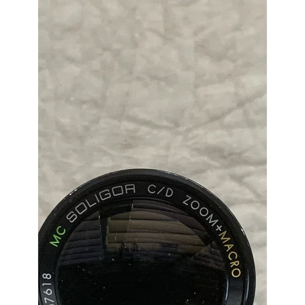 MC SOLIGOR C/D ZOOM+MACRO F=80-200mm 1:4.5 LENS No. 885807618